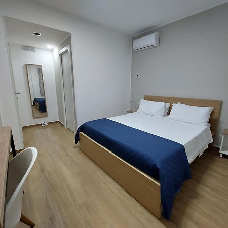 GiglioApartment Etna Mare Aci Castello Esterno foto